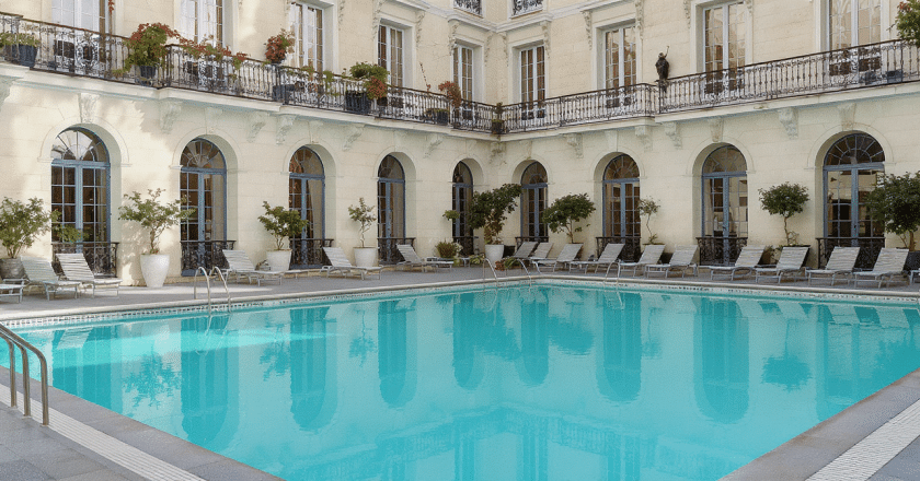 Découvrez les 10 piscines les plus splendides de Paris