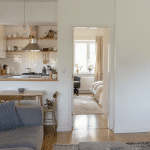 Un 76 m² familial métamorphosé : une chambre supplémentaire, une cuisine conviviale et un vrai coin bureau