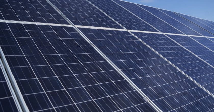 Top 3 des meilleurs installateurs de panneaux solaires à Toulon et ses environs